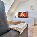 Mon Amour-chic-garage-fibre-rbnb Apartment *