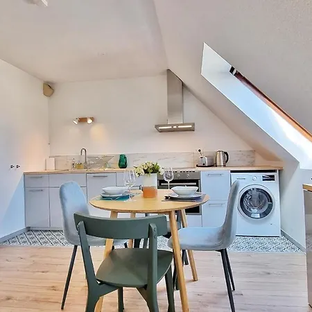 Mon Amour-chic-garage-fibre-rbnb