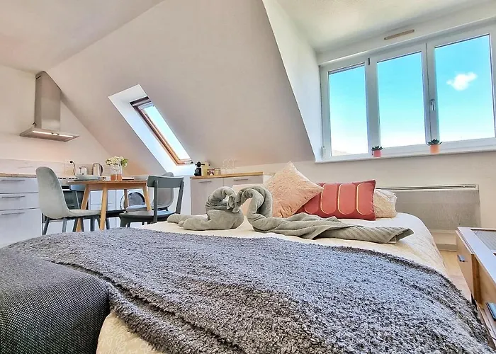 Mon Amour-chic-garage-fibre-rbnb Apartman *